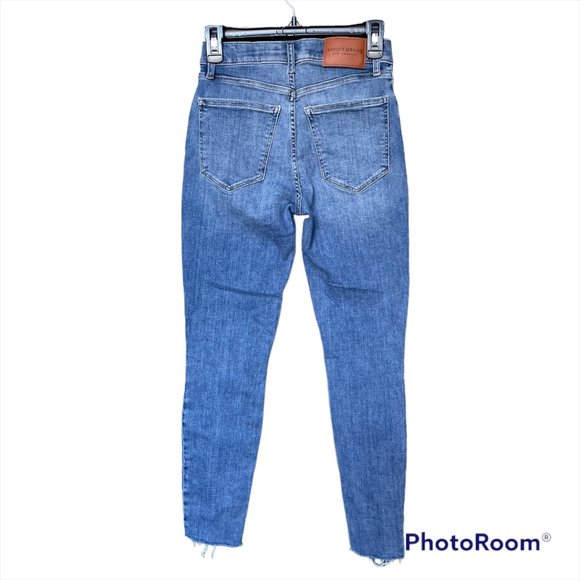 NWOT Lucky Brand Jeans - Picture 2 of 10